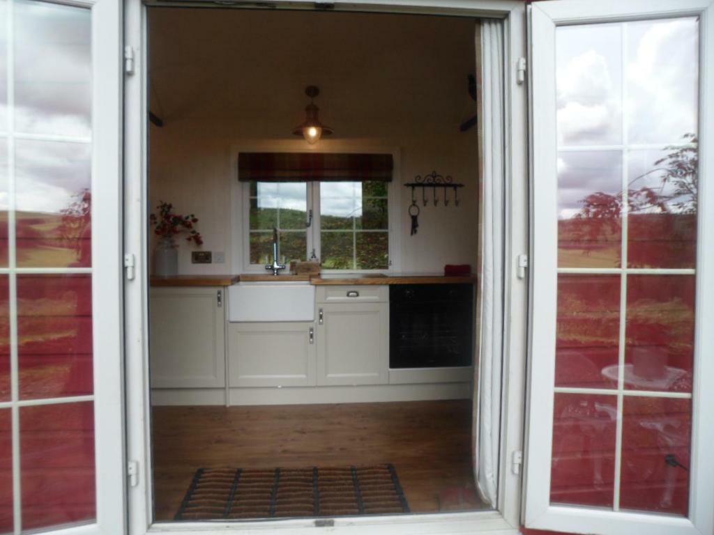Borthwickbrae Shepherd'S Hut Hawick Esterno foto