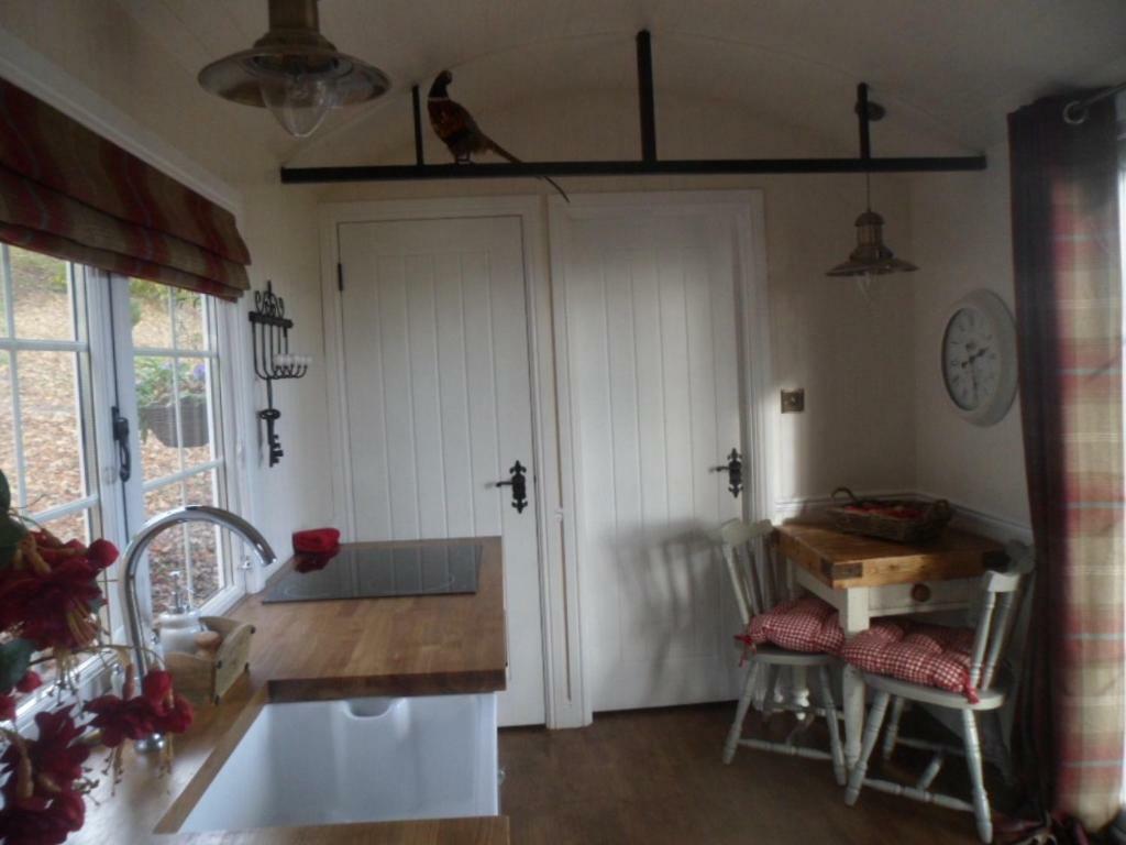 Borthwickbrae Shepherd'S Hut Hawick Esterno foto